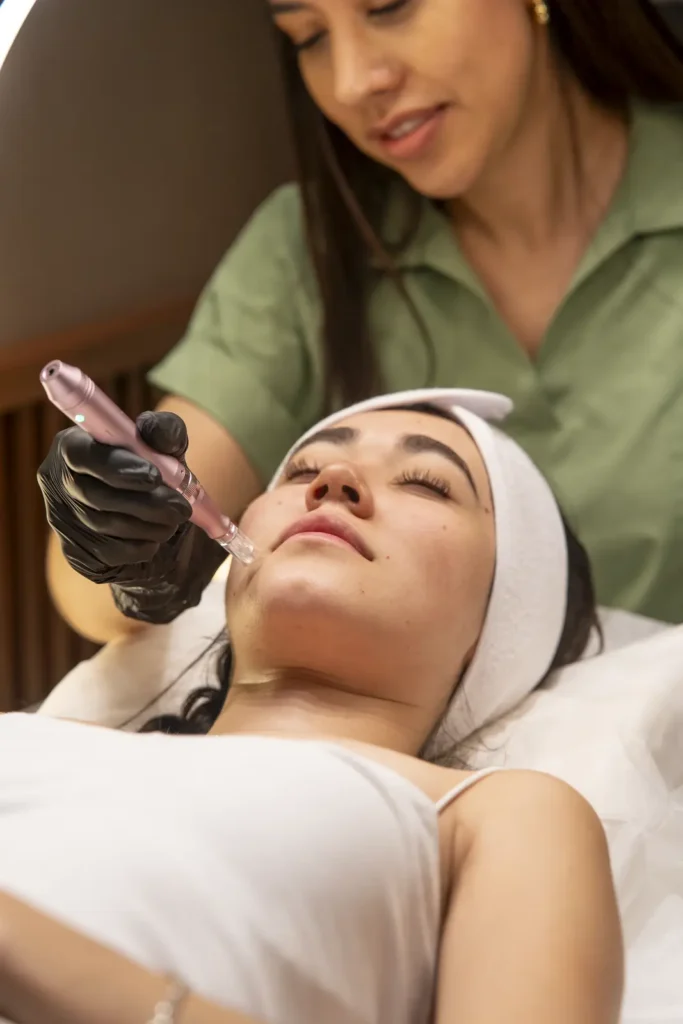 Experiencia Dermapen Glow en Aira