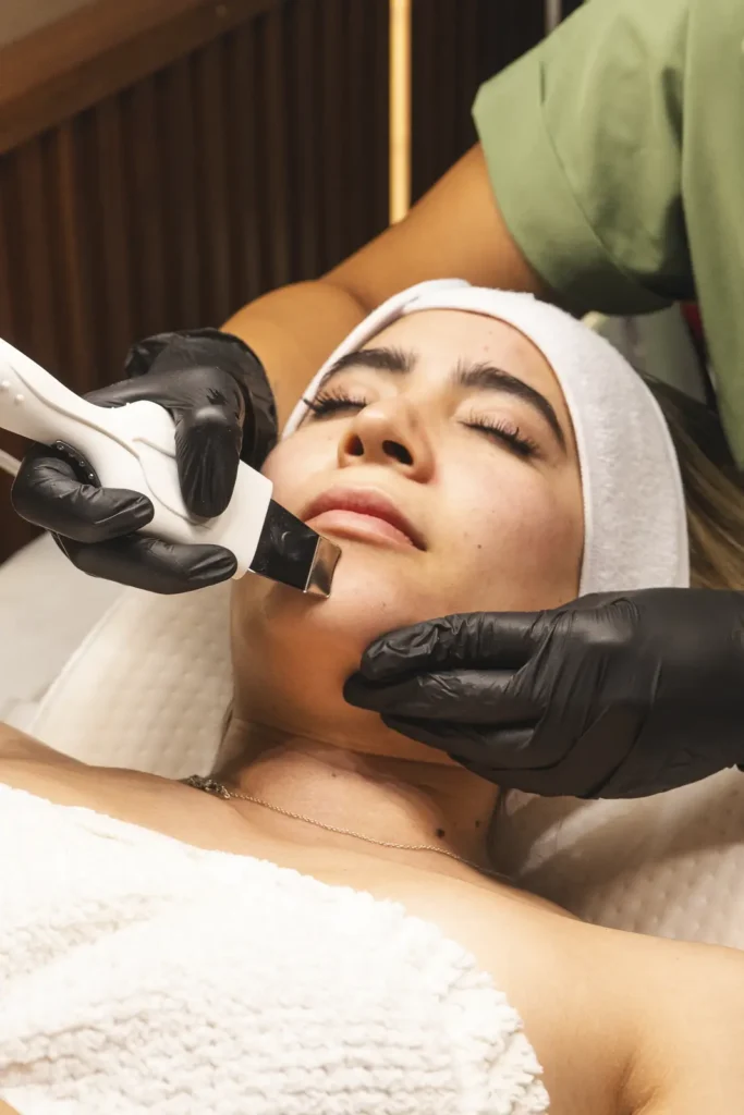 Experiencia Limpieza Facial Profunda en Aira