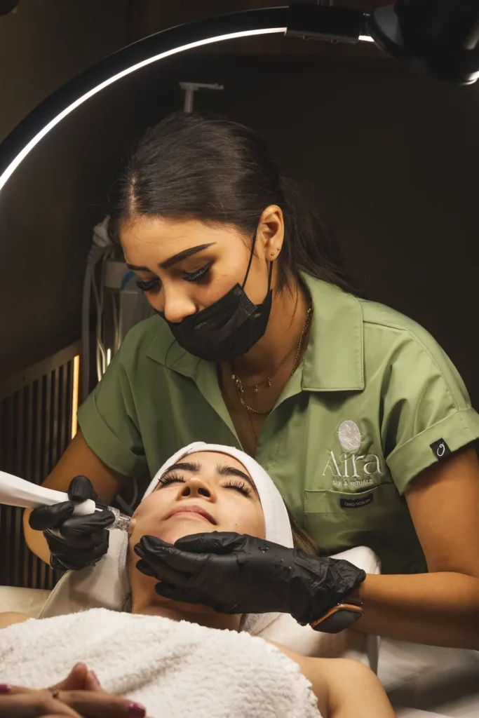 Experiencia Hidrofacial en Aira